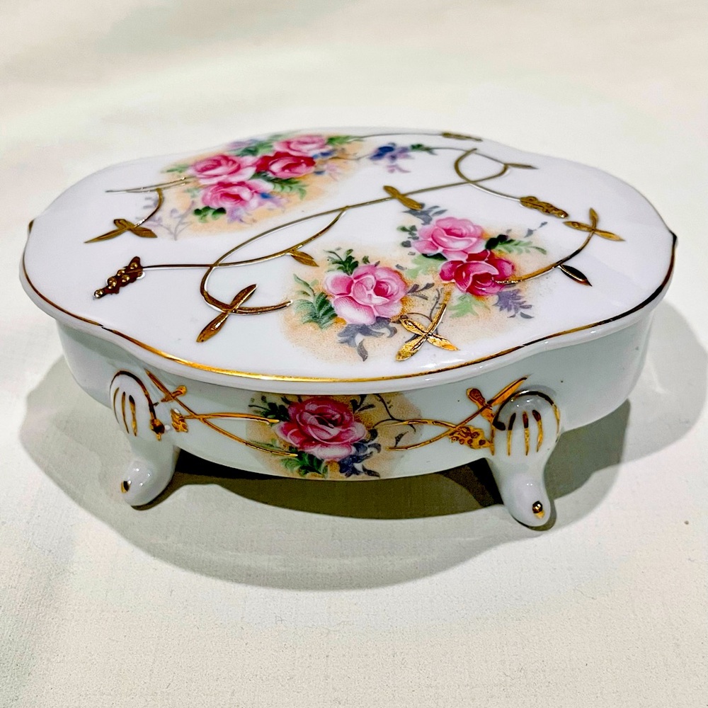 Arnart Trinket Box - Lidded And Footed Porcelain Pink Roses Trinket Dish -